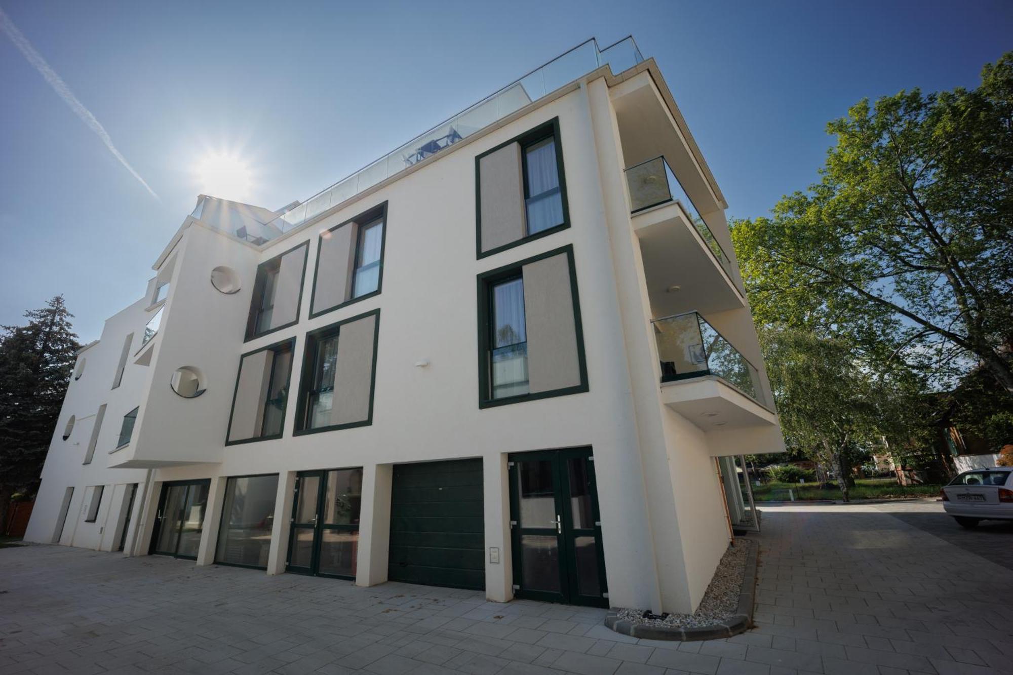 Villa Bauhaus Labi Garden Wellness Apartman Siofok Exterior photo